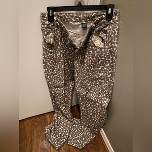 Target brand/Wild fable leopard print jeans size xs